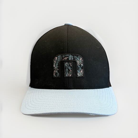 Travis Mathew Golf Mens Black Blue Ciudad Adjustable Snapback Hat FlexFit Cap - Picture 1 of 9